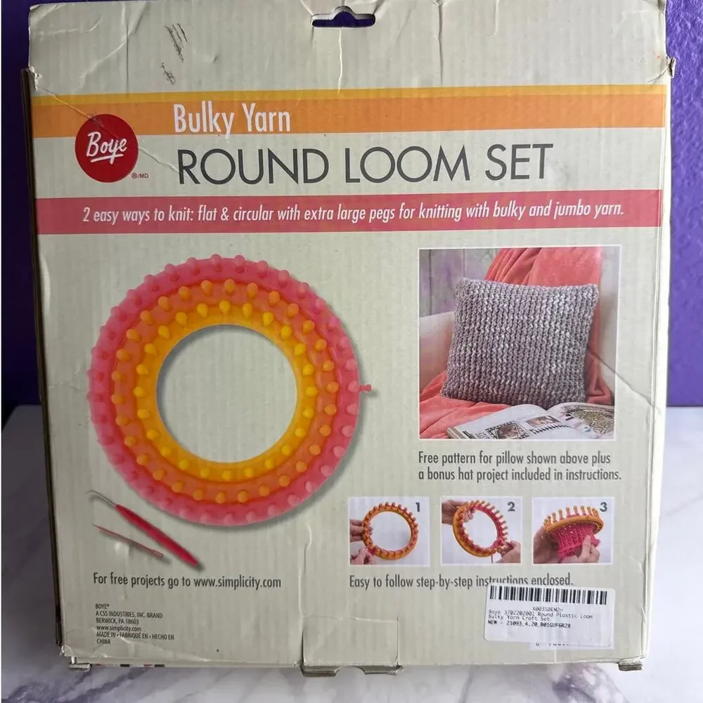 Boye Bulky Yarn Round Loom Set Knitting Kit with Lion Brand Yarn Lot Bundle